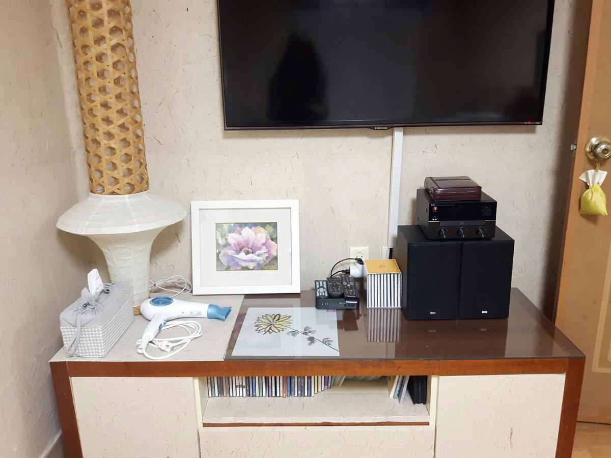 Lydia Craft Guesthouse Сеул Экстерьер фото